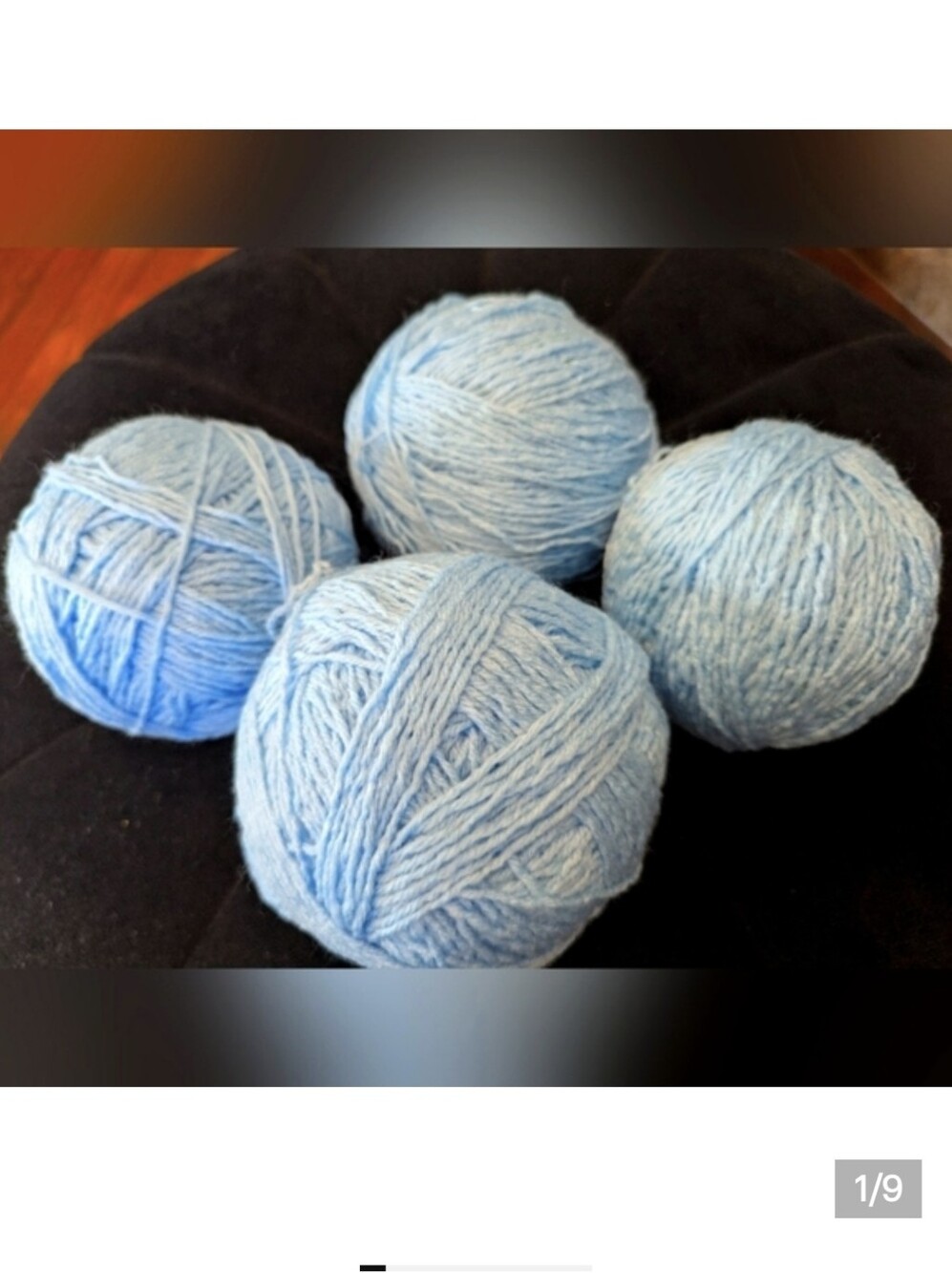 Yarn 4 balls, soft blue Large balls 589g total. The Texture is soft.